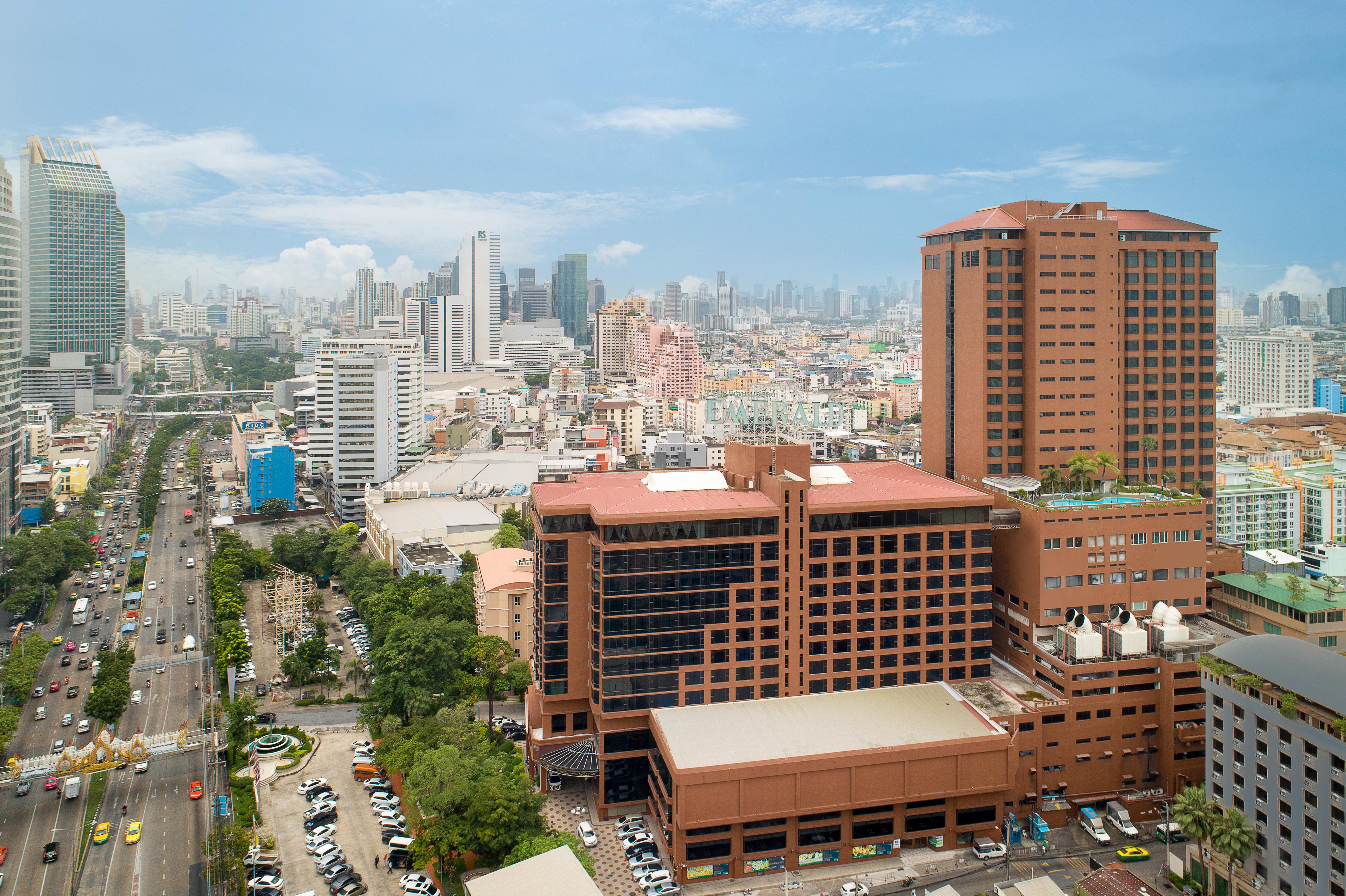 The Emerald Hotel Bangkok Exteriör bild