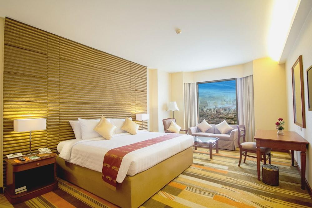 The Emerald Hotel Bangkok Exteriör bild